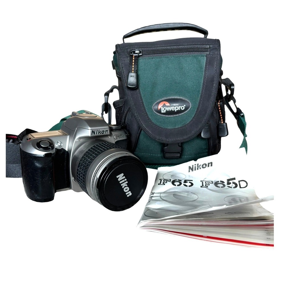 Nikon F65 SLR 35mm Film Camera Kit Silver Excellent 28-80mm Lens Lowepro Bag